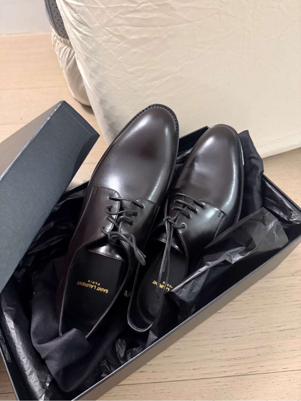 Saint Laurent Adrien 25 Derby in Dark Chocolate Polished Leather EU 40
